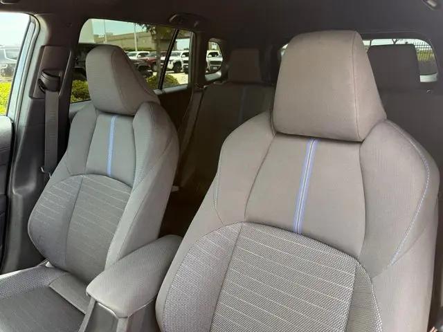 2024 Toyota Corolla Cross Hybrid SE