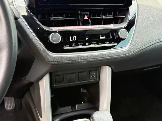 2024 Toyota Corolla Cross Hybrid SE