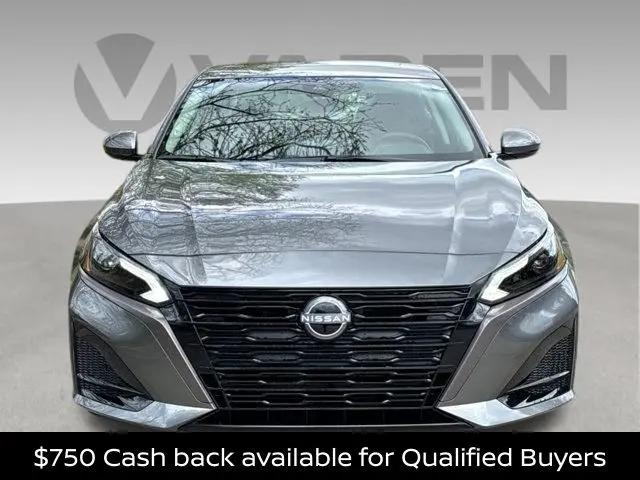 2026 Nissan Altima SV FWD