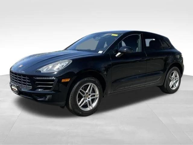 2017 Porsche Macan Base