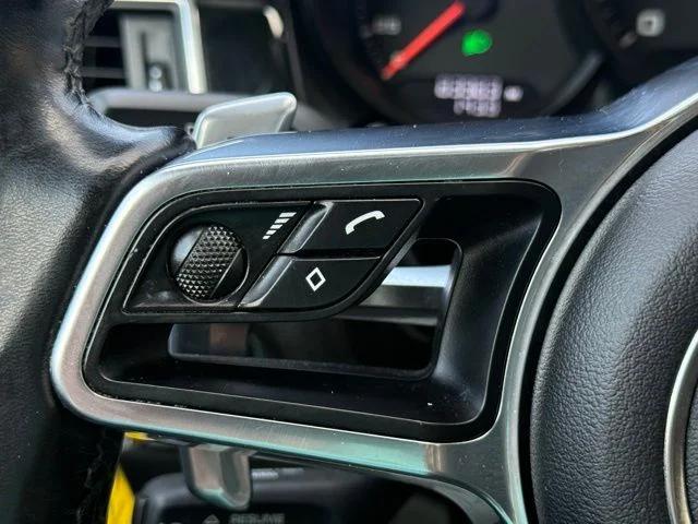 2017 Porsche Macan Base