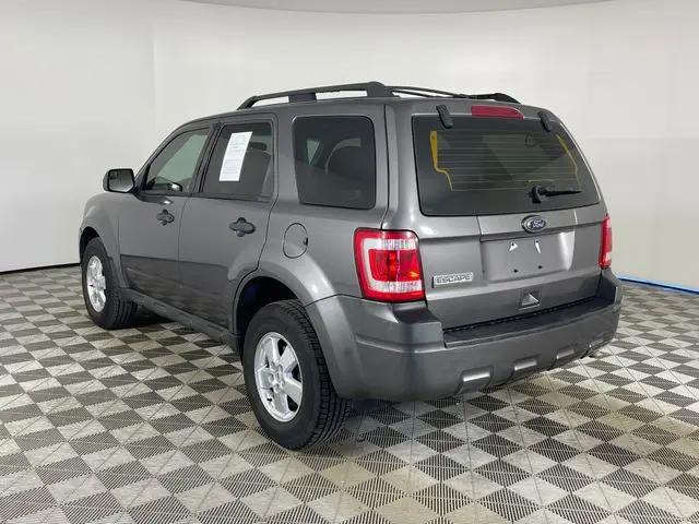 2010 Ford Escape XLS