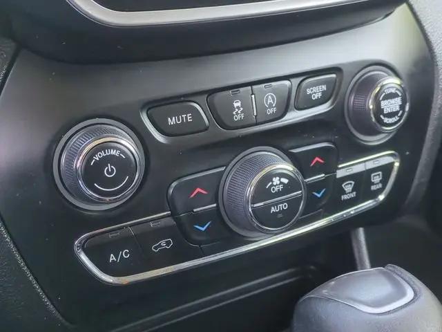 2021 Jeep Cherokee Latitude Lux 4x4