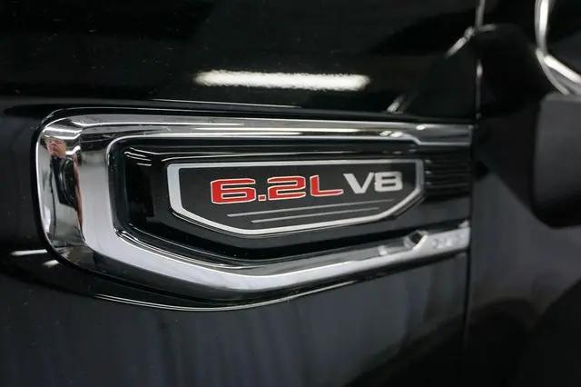 2023 GMC Sierra 1500 4WD Crew Cab Short Box Denali