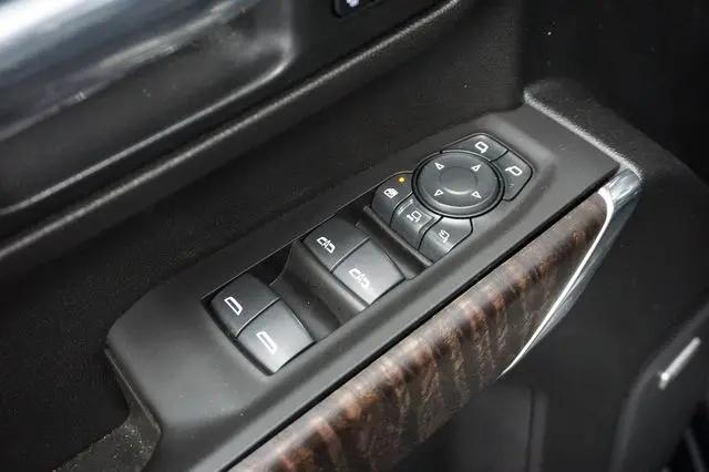 2021 GMC Sierra 2500HD 4WD Crew Cab Standard Bed Denali