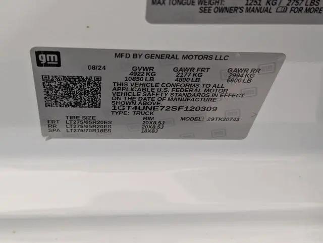 2025 GMC Sierra 2500HD 4WD Crew Cab Standard Bed SLT