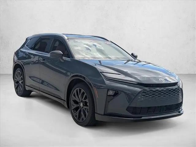2025 Toyota Crown Signia Limited