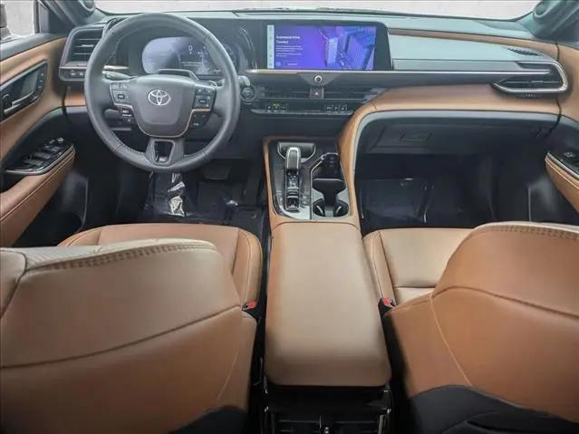 2025 Toyota Crown Signia Limited