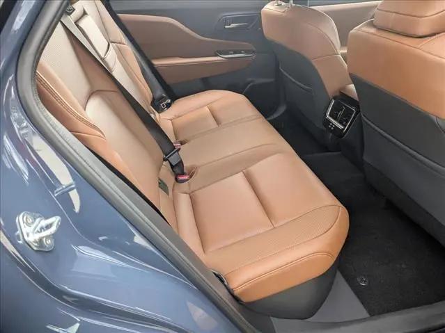 2025 Toyota Crown Signia Limited
