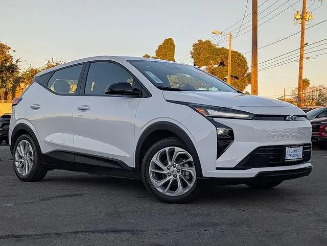 2027 Chevrolet Bolt LT FWD