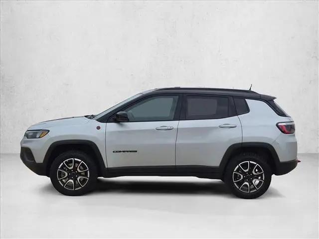 2025 Jeep Compass Trailhawk 4x4