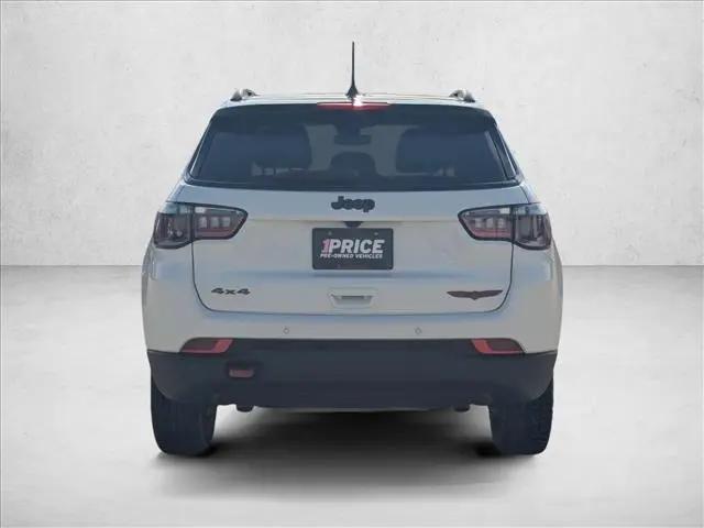 2025 Jeep Compass Trailhawk 4x4