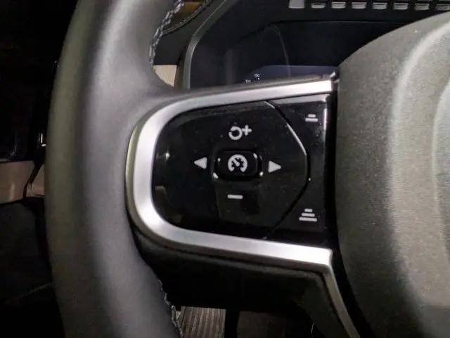 2026 Volvo XC90 Plug-In Hybrid Ultra, T8 AWD, Electric/Gasoline, Bright, 7 Seats