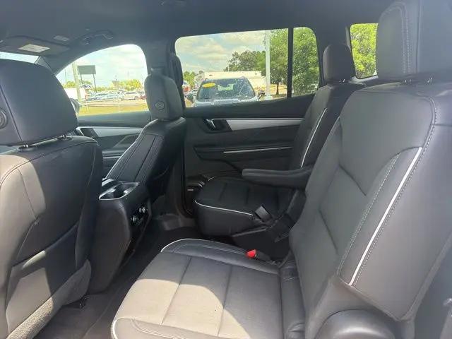 2025 Buick Enclave Preferred FWD