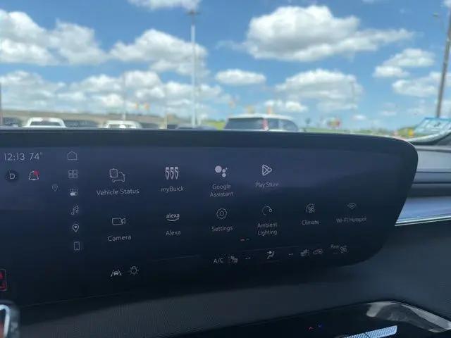 2025 Buick Enclave Preferred FWD