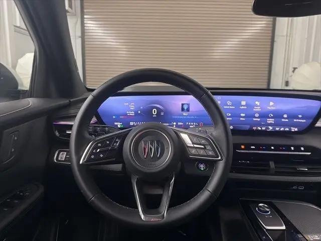 2025 Buick Enclave Preferred FWD
