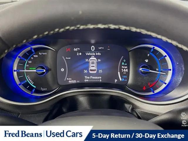 2024 Chrysler Pacifica Hybrid Select