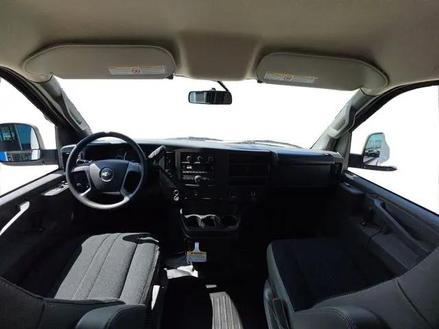 2026 Chevrolet Express Cargo Van 2500 Regular Wheelbase, WT, RWD