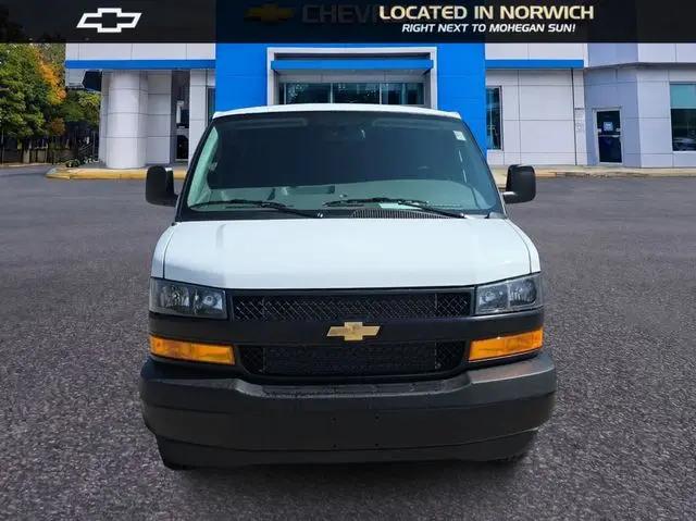 2026 Chevrolet Express Cargo Van 2500 Regular Wheelbase, WT, RWD