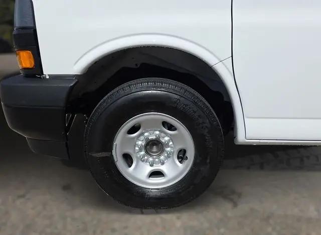 2026 Chevrolet Express Cargo Van 2500 Regular Wheelbase, WT, RWD