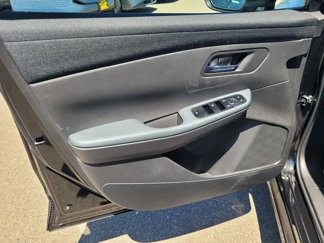 2026 Nissan LEAF S+