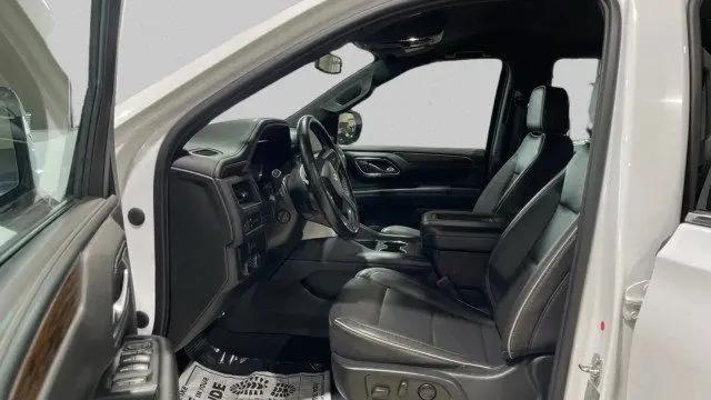 2023 Chevrolet Suburban 2WD Premier