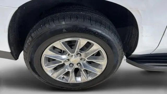 2023 Chevrolet Suburban 2WD Premier