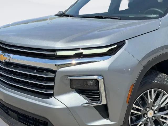 2026 Chevrolet Traverse AWD LT