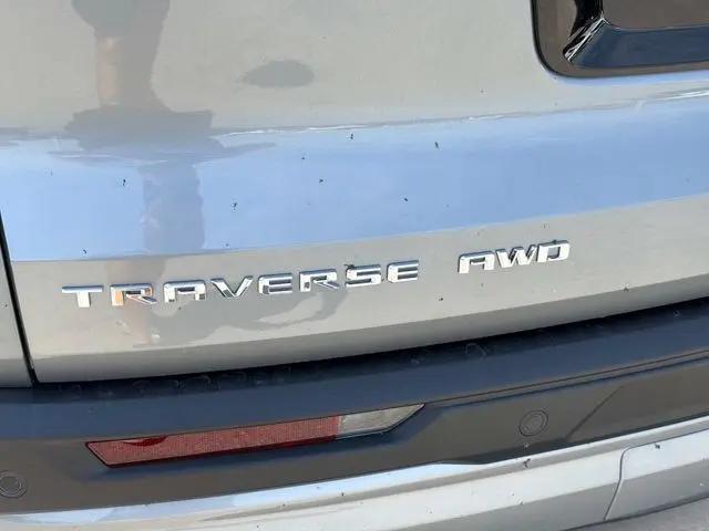 2026 Chevrolet Traverse AWD LT