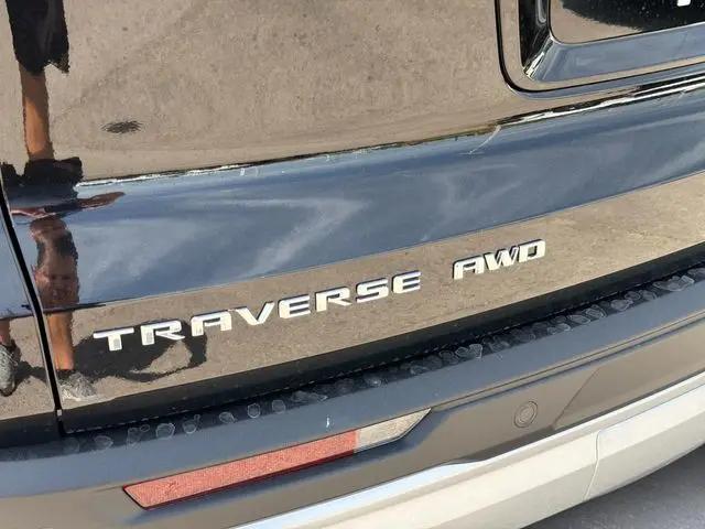 2026 Chevrolet Traverse AWD LT