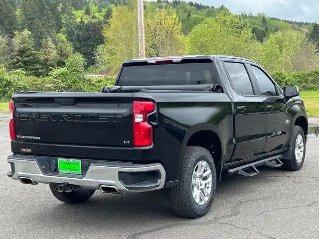2022 Chevrolet Silverado 1500 4WD Crew Cab Standard Bed LT