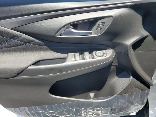 2026 Buick NV Sport Touring FWD