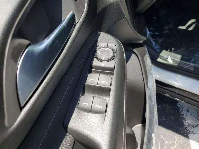 2026 Buick NV Sport Touring FWD