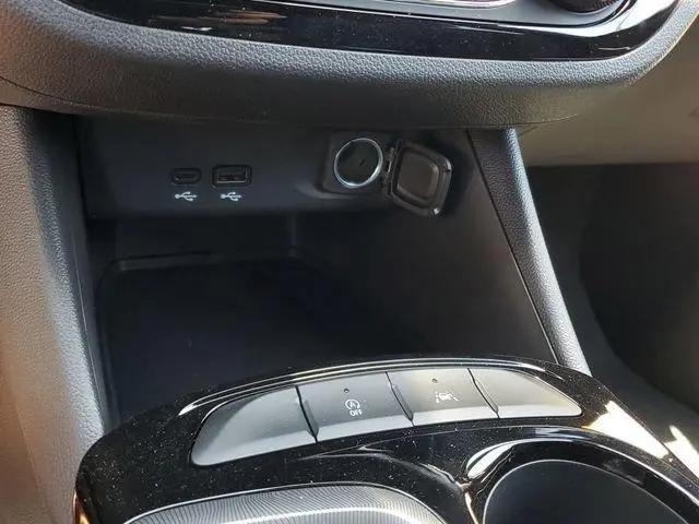 2026 Buick NV Sport Touring FWD