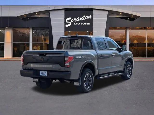 2022 Nissan Titan Crew Cab PRO-4X 4x4