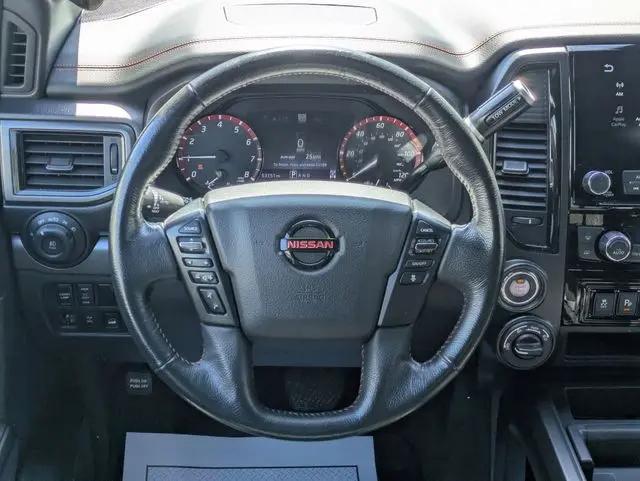 2022 Nissan Titan Crew Cab PRO-4X 4x4