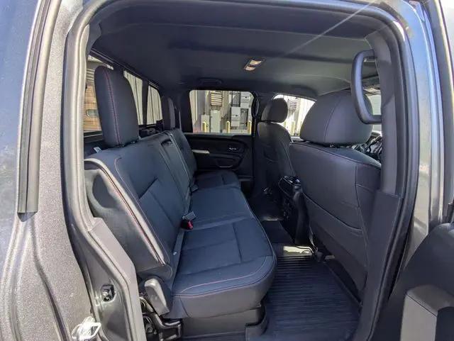 2022 Nissan Titan Crew Cab PRO-4X 4x4