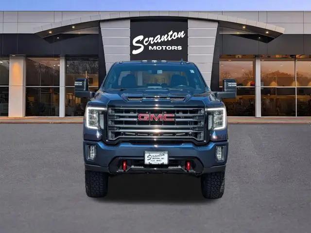 2022 GMC Sierra 2500HD 4WD Crew Cab Standard Bed AT4