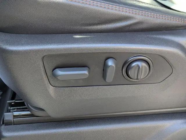 2022 GMC Sierra 2500HD 4WD Crew Cab Standard Bed AT4