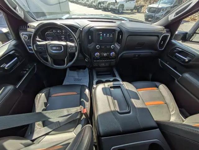 2022 GMC Sierra 2500HD 4WD Crew Cab Standard Bed AT4