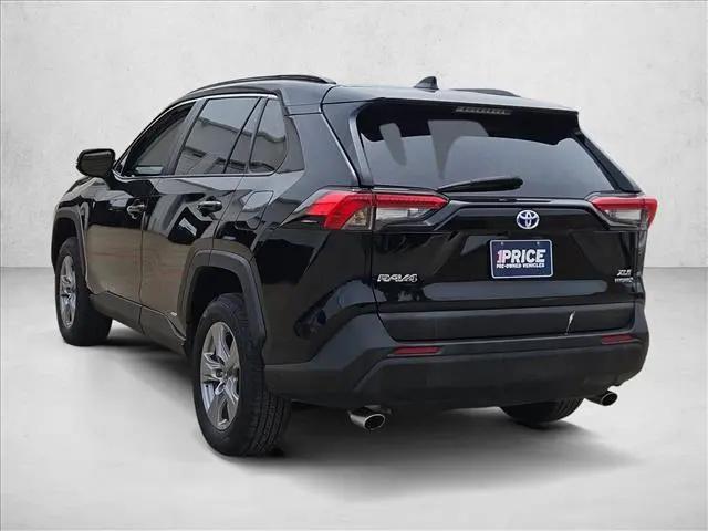 2023 Toyota RAV4 Hybrid XLE