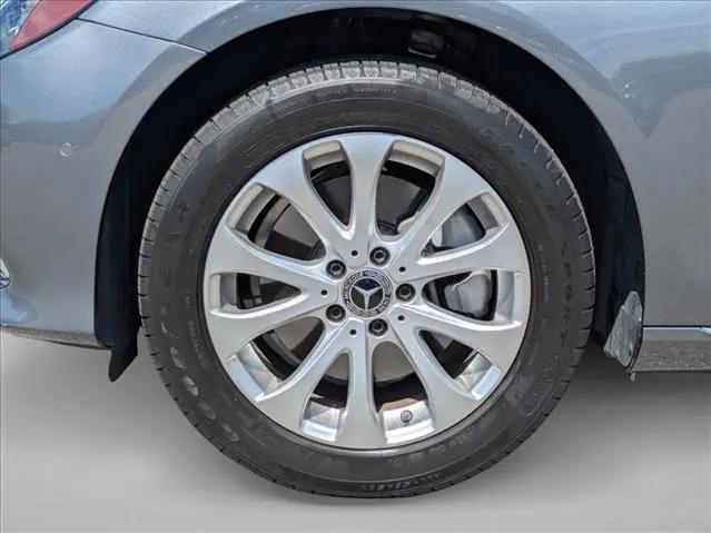 2019 Mercedes-Benz E-CLASS E 300 E 300