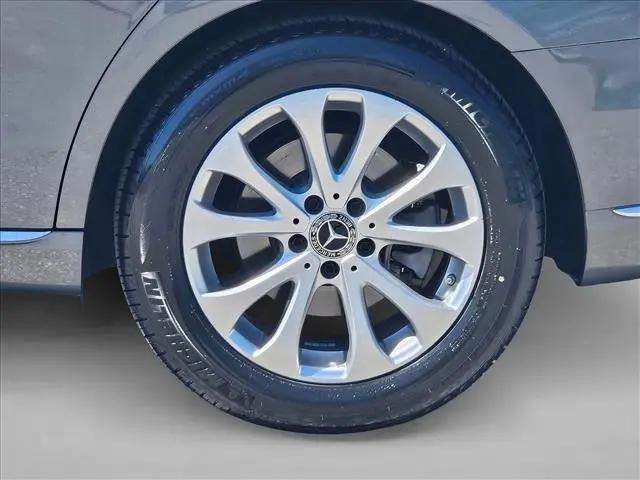 2019 Mercedes-Benz E-CLASS E 300 E 300