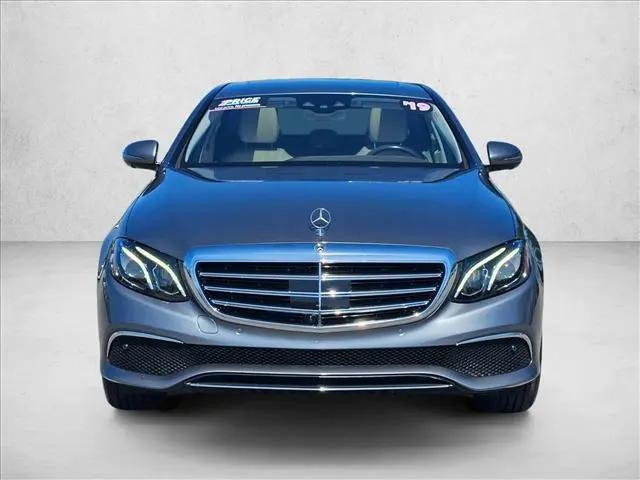 2019 Mercedes-Benz E-CLASS E 300 E 300