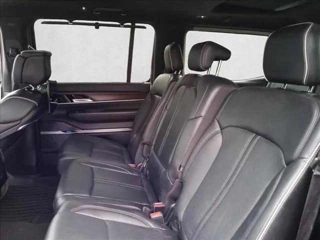 2023 Jeep Grand Wagoneer Series II 4x4