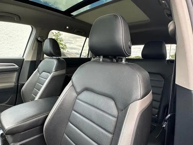 2023 Volkswagen Atlas 3.6L V6 SEL Premium R-Line