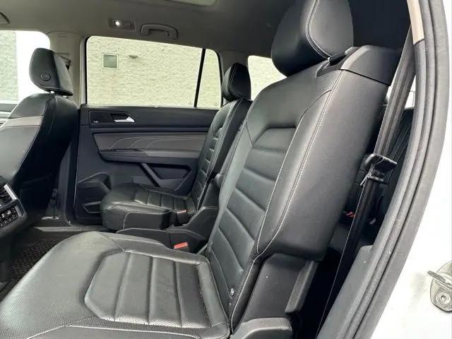 2023 Volkswagen Atlas 3.6L V6 SEL Premium R-Line
