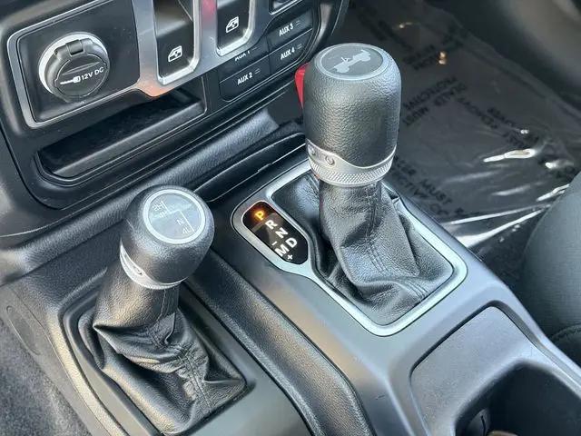 2021 Jeep Wrangler Sport S 4x4