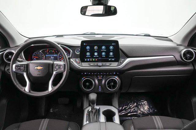 2025 Chevrolet Blazer AWD 2LT