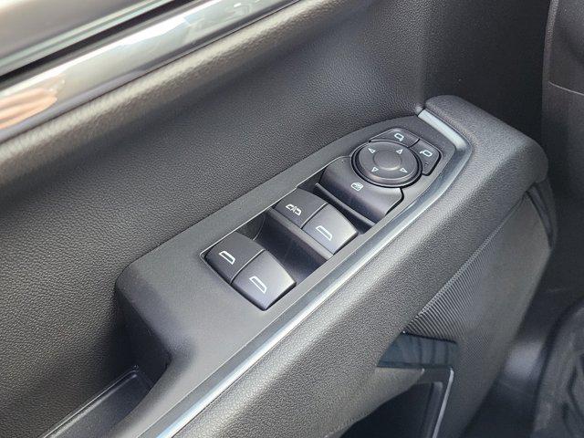 2026 Chevrolet Silverado 1500 4WD Crew Cab Standard Bed LT